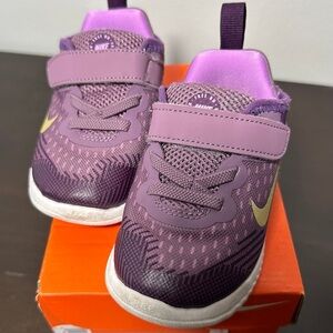 Nike Toddler 6c
